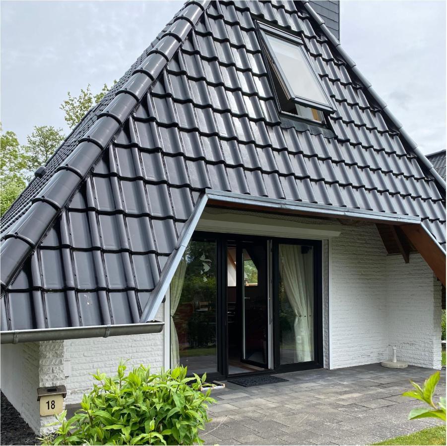 Ferienhaus Robbe Dorum Екстериор снимка